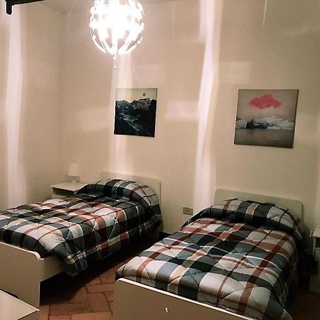 카메리아노 La Torre Di Morro B&B 외부 사진