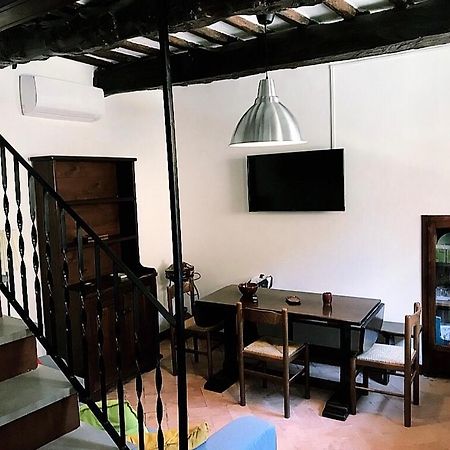 카메리아노 La Torre Di Morro B&B 외부 사진