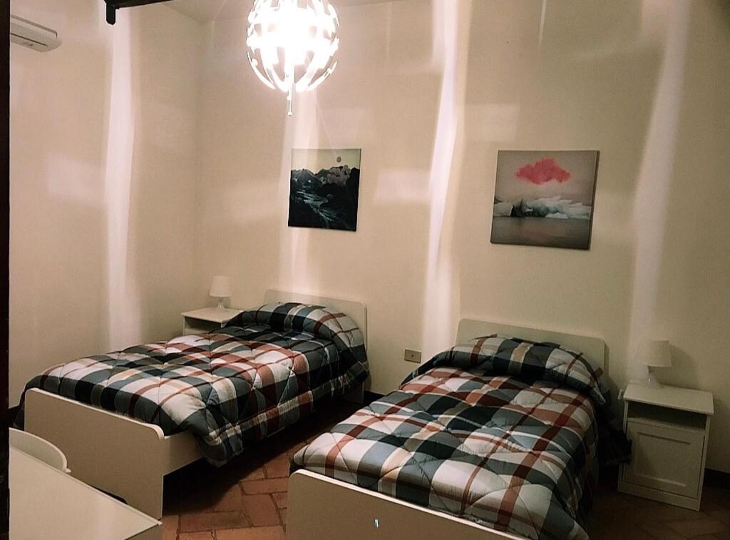 카메리아노 La Torre Di Morro B&B 외부 사진
