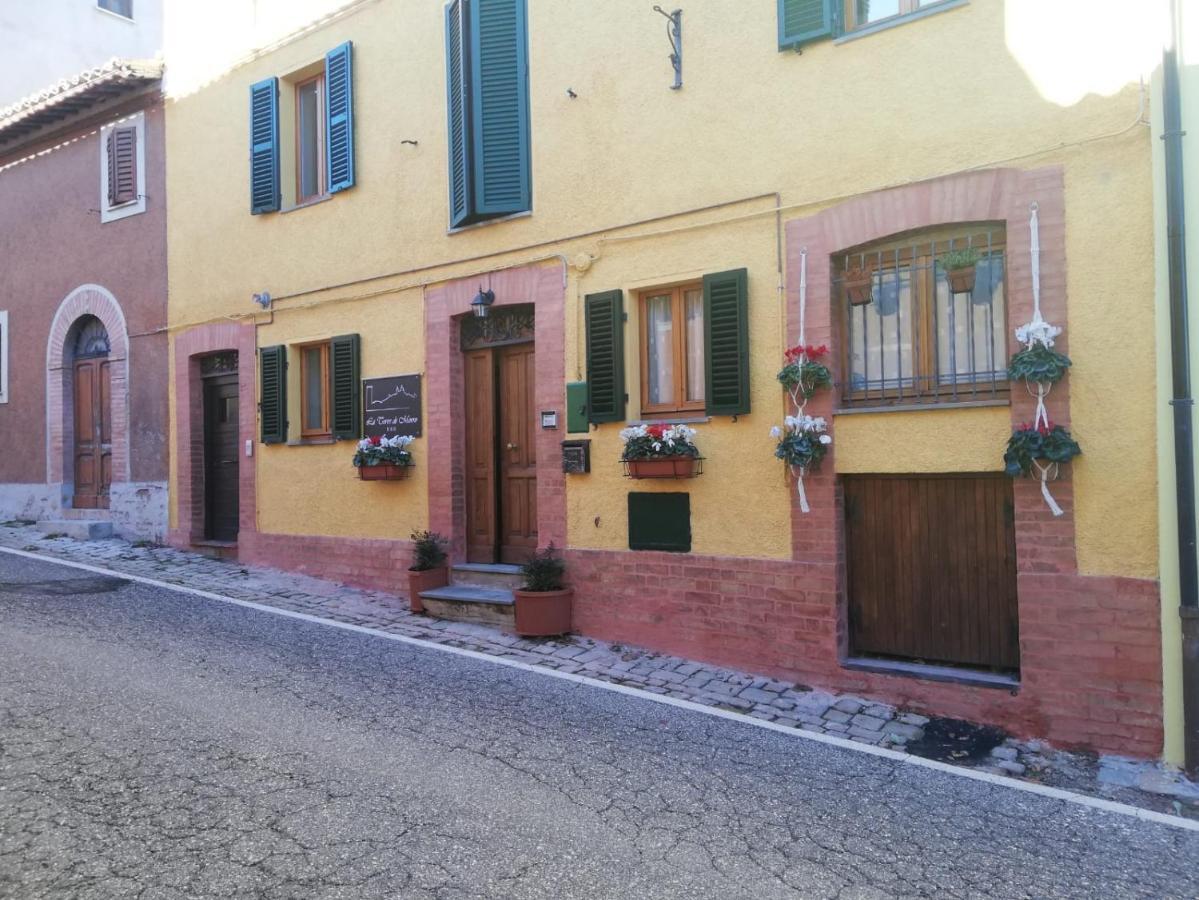 카메리아노 La Torre Di Morro B&B 외부 사진